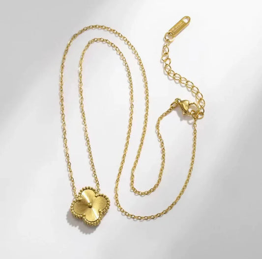 Golden clover pendant